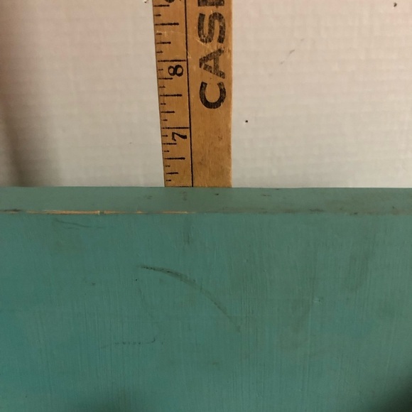 Vtg Handcrafted Wooden Peg Shelf - Picture 6 of 8